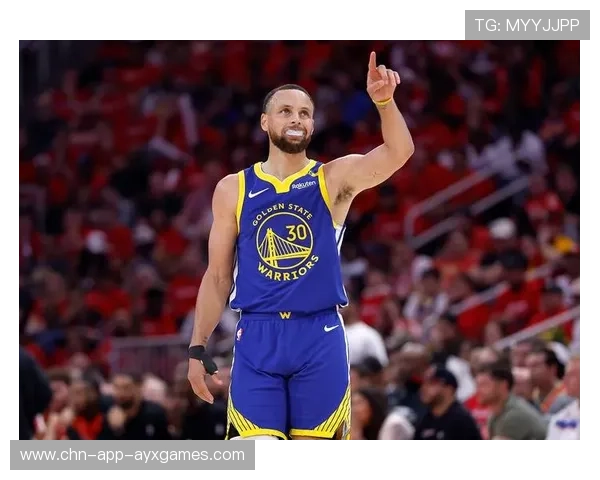 库里暴露训练秘密招式，NBA圈内炸开了锅