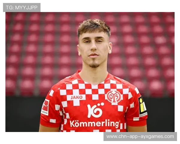 布莱顿签下西班牙组织者