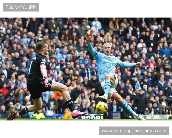 德布劳内门前回传哈兰德一蹴而就