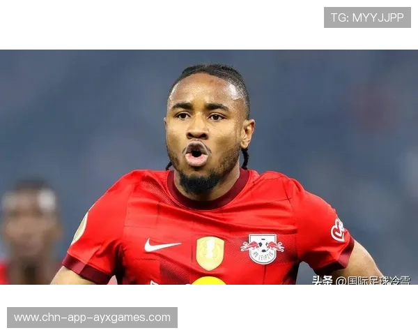 切尔西精准传中落点到位,恩昆库头槌得手 切尔西精准传中落点到位,恩昆库头槌得手